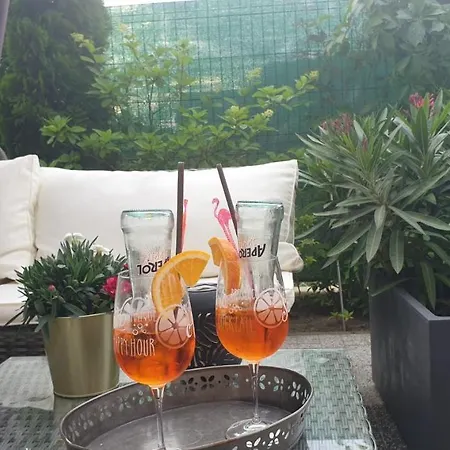 Taan Royal Bed & Breakfast 4*