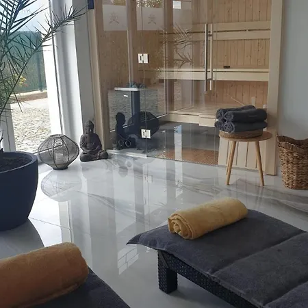 Taan Royal Alojamento de Acomodação e Pequeno-almoço