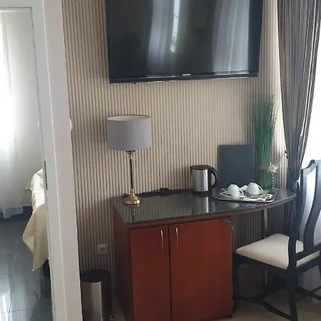 Nocleg ze śniadaniem Taan Royal