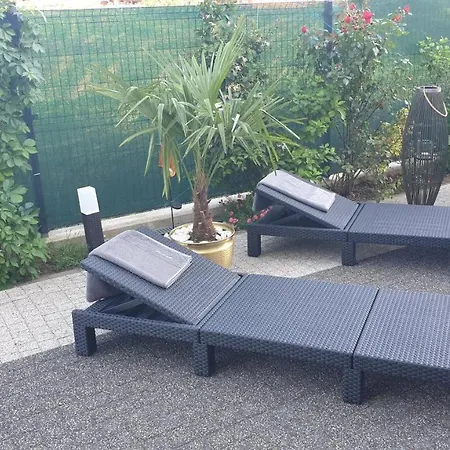 Alojamento de Acomodação e Pequeno-almoço Taan Royal 4*