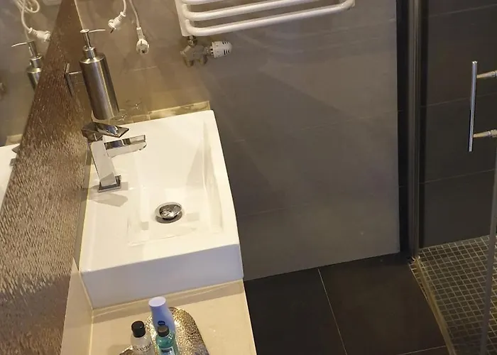 B&B Taan Royal 레왈