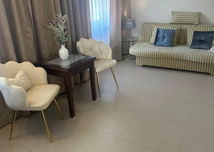 Taan Royal 4* 레왈