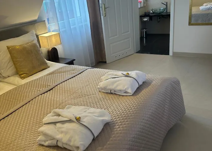 Taan Royal 4* 레왈